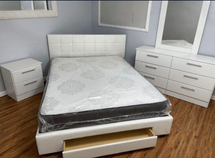 BEDROOM SET ✨️FINANCING AVAILABLE NO CREDIT NEEDED✨️