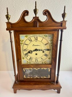 Fine Vintage 8Day Daneker Pillar & Scroll Mantle Westminster Chime Clock Working