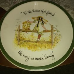 Holly Hobbie Collectors Edition Plate