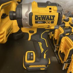 20V MAX XR Cordless Impact Driver (Tool Only)