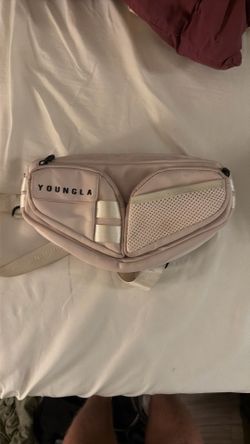 YoungLA Hippack