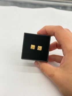 10Kt Real Gold Nugget Earrings For Men