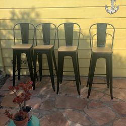 4 Bar Stools $60.00