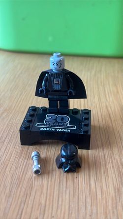 LEGO Star Wars 20th Anniversary Darth Vader Minifigure