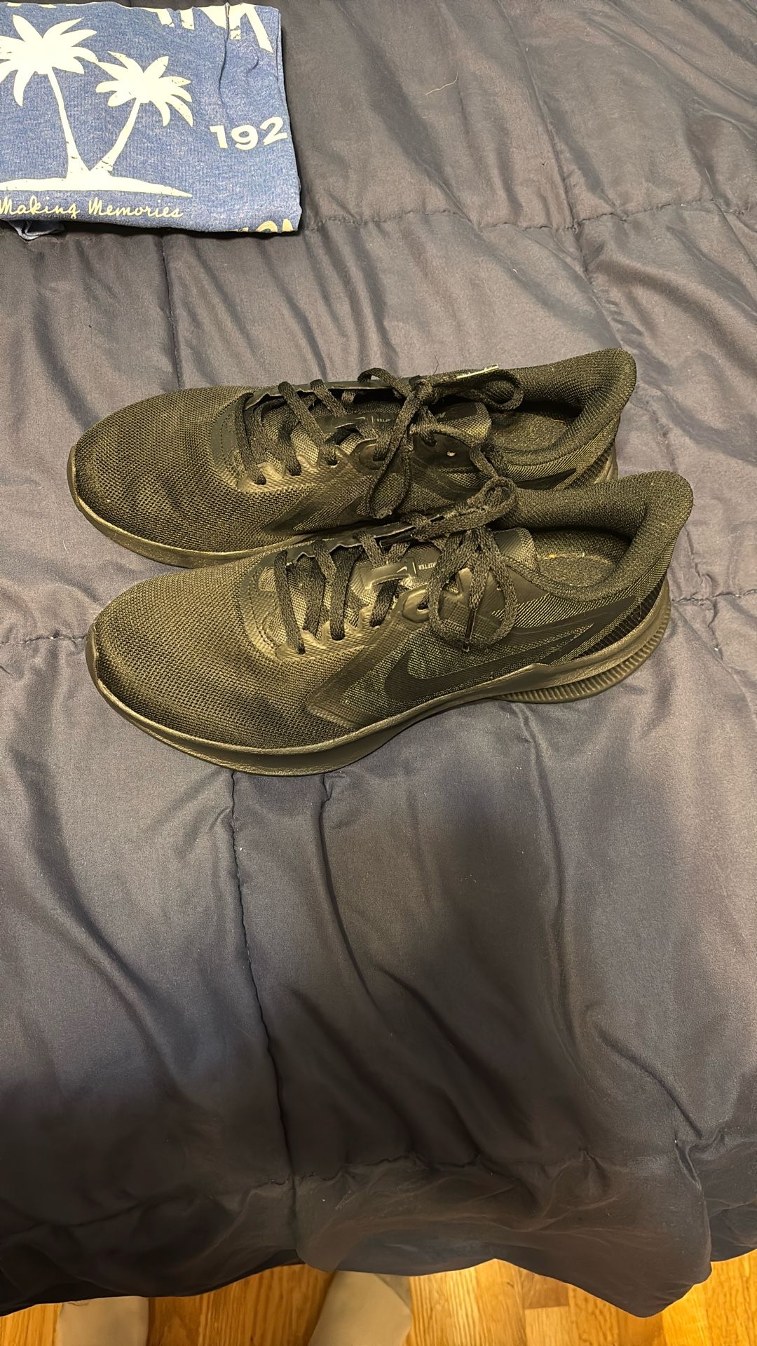 Nike Downshifter (Running Shoes) SIZE 9