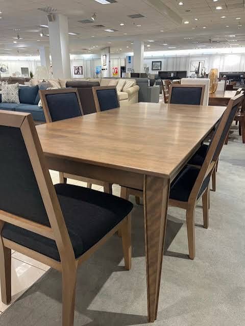 Mesa de Comedor Bonita Con 6 Sillas de Madera - Entrega de Mismo Día - LLÉVESELA HOY Y PAGUE DESPUÉS