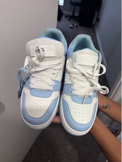 Off White Shoes Size 5