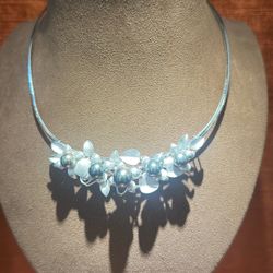 Silver Tahiti Pearl Necklace &broch