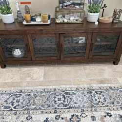 Console Table/ TV Stand