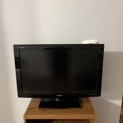 TV 32” SHARP