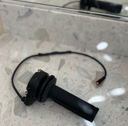 Super73 Plug & Play Surron Throttle