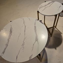 Coffee Table And 2 Side Table 