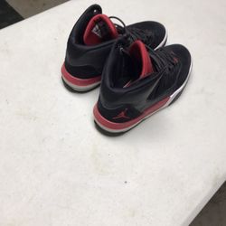 Jordan 1 Mid