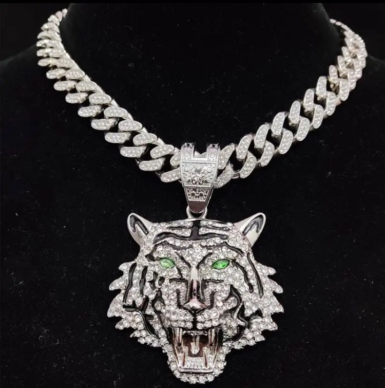 3D Tiger Pendant Necklace with 13mm Crystal Cuban Chain