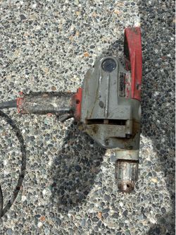 Milwaukee 1/2”  drill