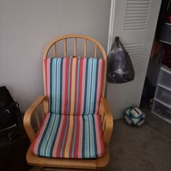 Moving Selling Furniture