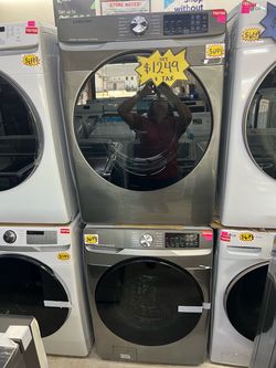 Samsung Front Load Washer and Dryer Set