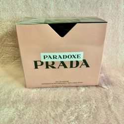 Prada Paradoxe Perfume 