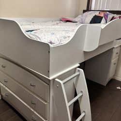 Twin Bunk Bed 