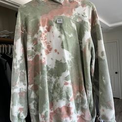 NEW NIKE SPORTSWEAR Tie Dye Camo PULLOVER HOODIE Men’s Small  