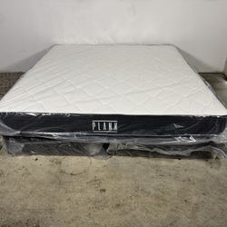 Like New Plank King  Mattress – Excellent Condition – Delivery Available
