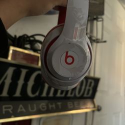 Beats Studio White And Red 