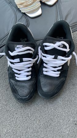 Nike SB Dunk Low Pro "Black White Gum" (style code: HF3704-003). Size men’s 8