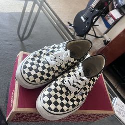 Checkered Vans Size 10