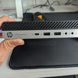 HP Prodesk 600 G3+ 22 inch Acer Monitor