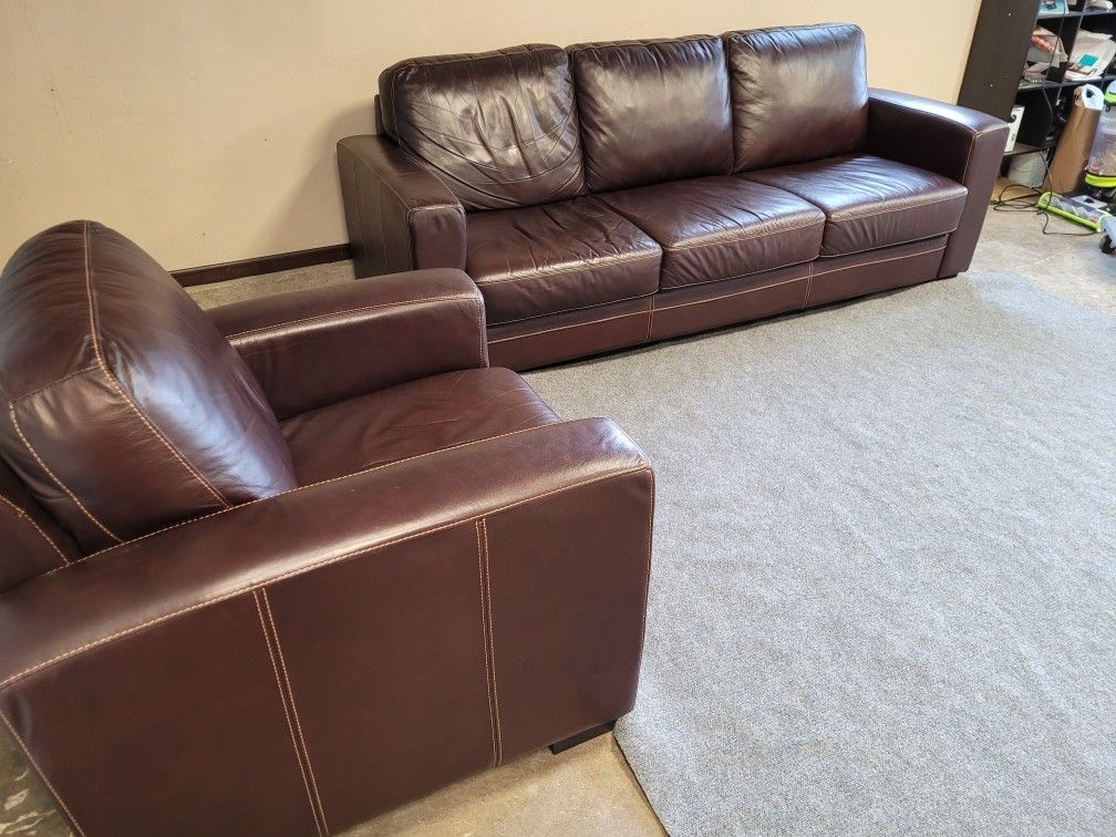 Beautiful Real Leather Couch Set for Sale in Kent, WA OfferUp