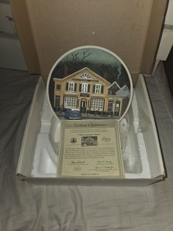 Norman Rockwell 3D Lighted Plate "The Country Store" (Box & COA)