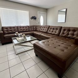 Leather 4-piece Sectional With Chaise 