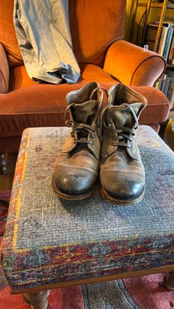 JV ankle boots. Handmade in Italy size 9