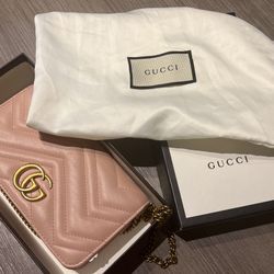 Gucci GG Marmont Mini Bag