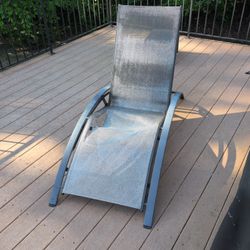 Chaise Lounge