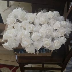 White Foam Real Feel Bouquet. 