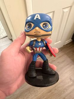 Captain America bobble head