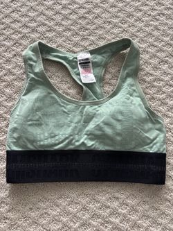 Gymshark Sports Bra – Size Small