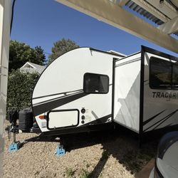 Camper Trailer Tracer LE 190 Rlb