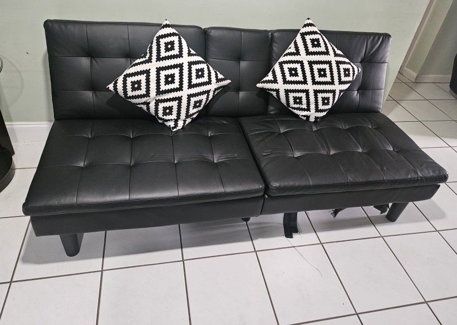 Sofa Bed In Excellent Condition 