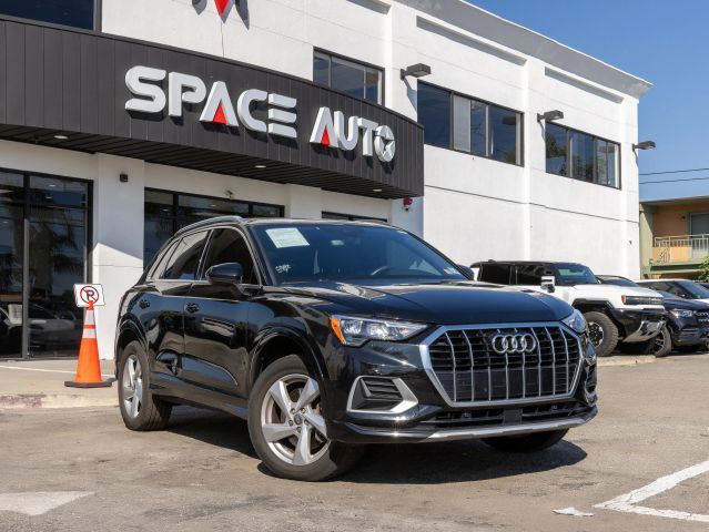 2019 Audi Q3
