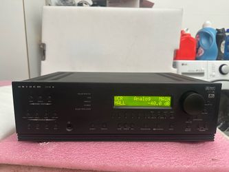 Anthem AVM-2 Surround Sound Stereo Dolby Pre Amplifier - Works