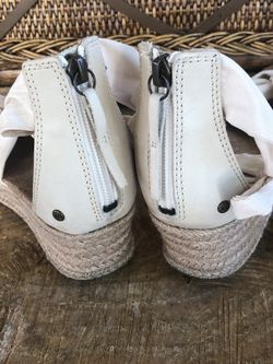 Ugg Low wedges Sandals, Size 9