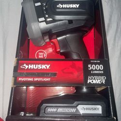 Husky 5000 Lumen Hybrid Power Swivel Rechargeable Spotlight