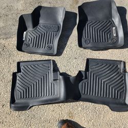 Ford Escape 2013-2019 & Ford C-Max 2013-2018 Mats