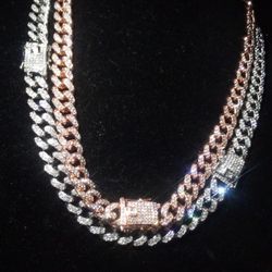 Imported Stones  Lab Diamonds Rare Red 24" 🌹& White Silver 26" cuban link chains🧊💎 100 each  ... Pick up near the Perimeter Mall Atlanta exit 29 