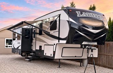 2017 Keystone Laredo 355RL