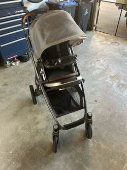 Uppababy Vista with Bassinet and Accessories