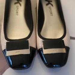 ANNE KLEIN AKUNA SLIP ON SIZE 8.5 W