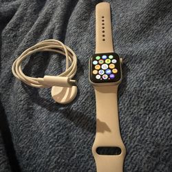 Apple Watch SE 